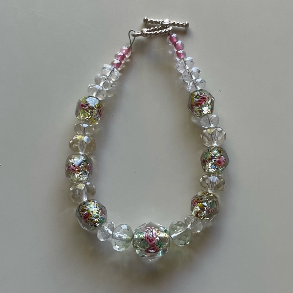 Brand New Romantic Style, Crystal & Fine Beads Bracelet - Picture 4 of 13